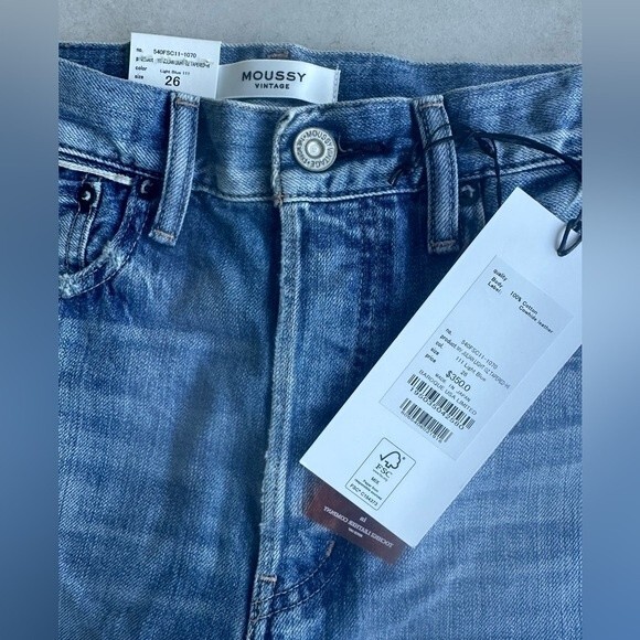 Moussy JULIAN LIGHT OZ TAPERED-HI Jeans in size 26 NWT - Picture 5 of 11